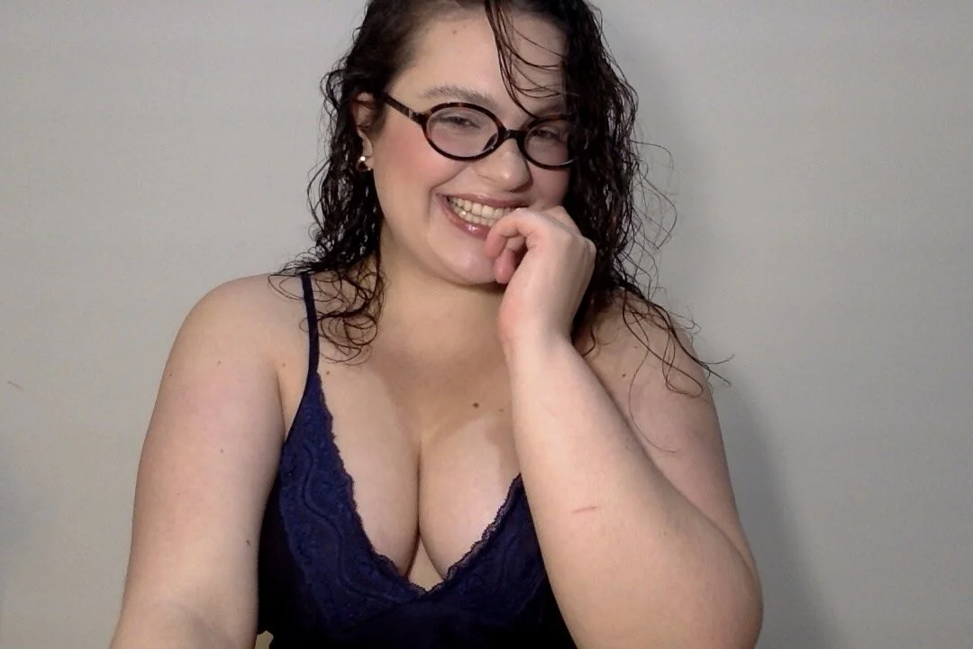 XXX Porn Photo of Nude angelscarlet 4