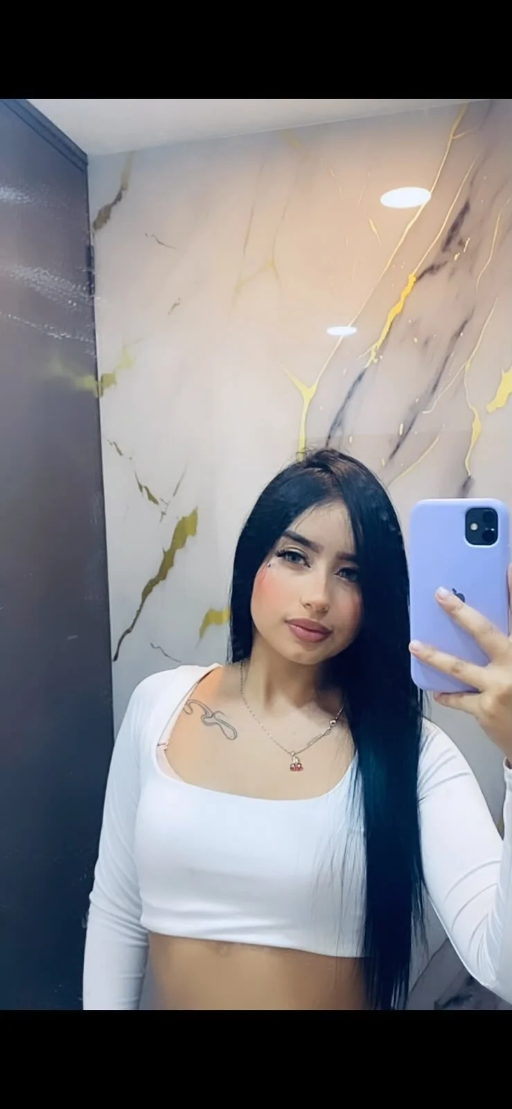 XXX Porn Photo of Nude MiiaBloom_ 2