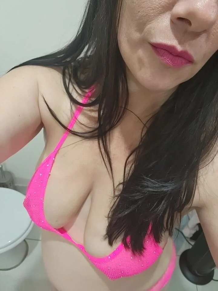 XXX Porn Photo of Nude SweetValleyHotwife 7