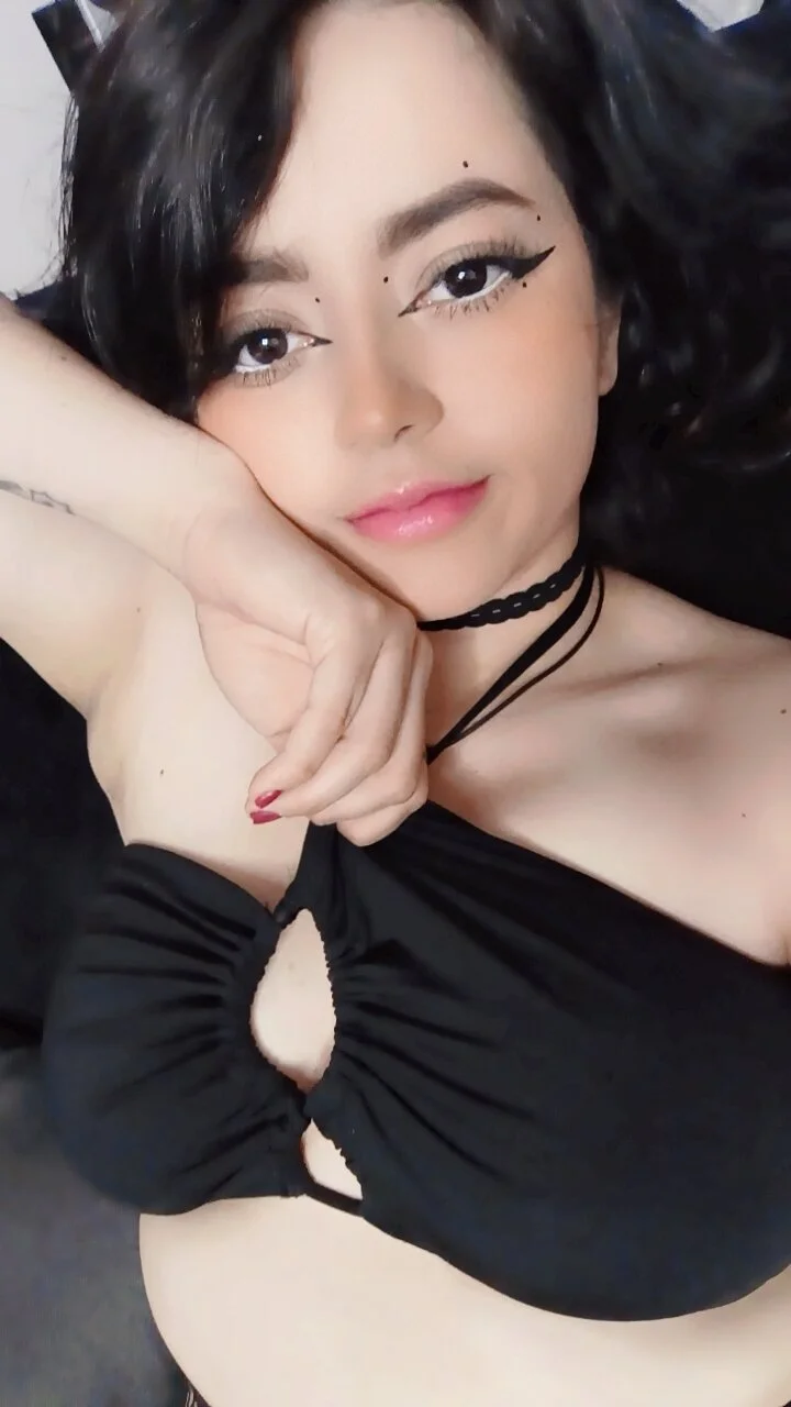 XXX Porn Photo of Nude Lin-cute 12