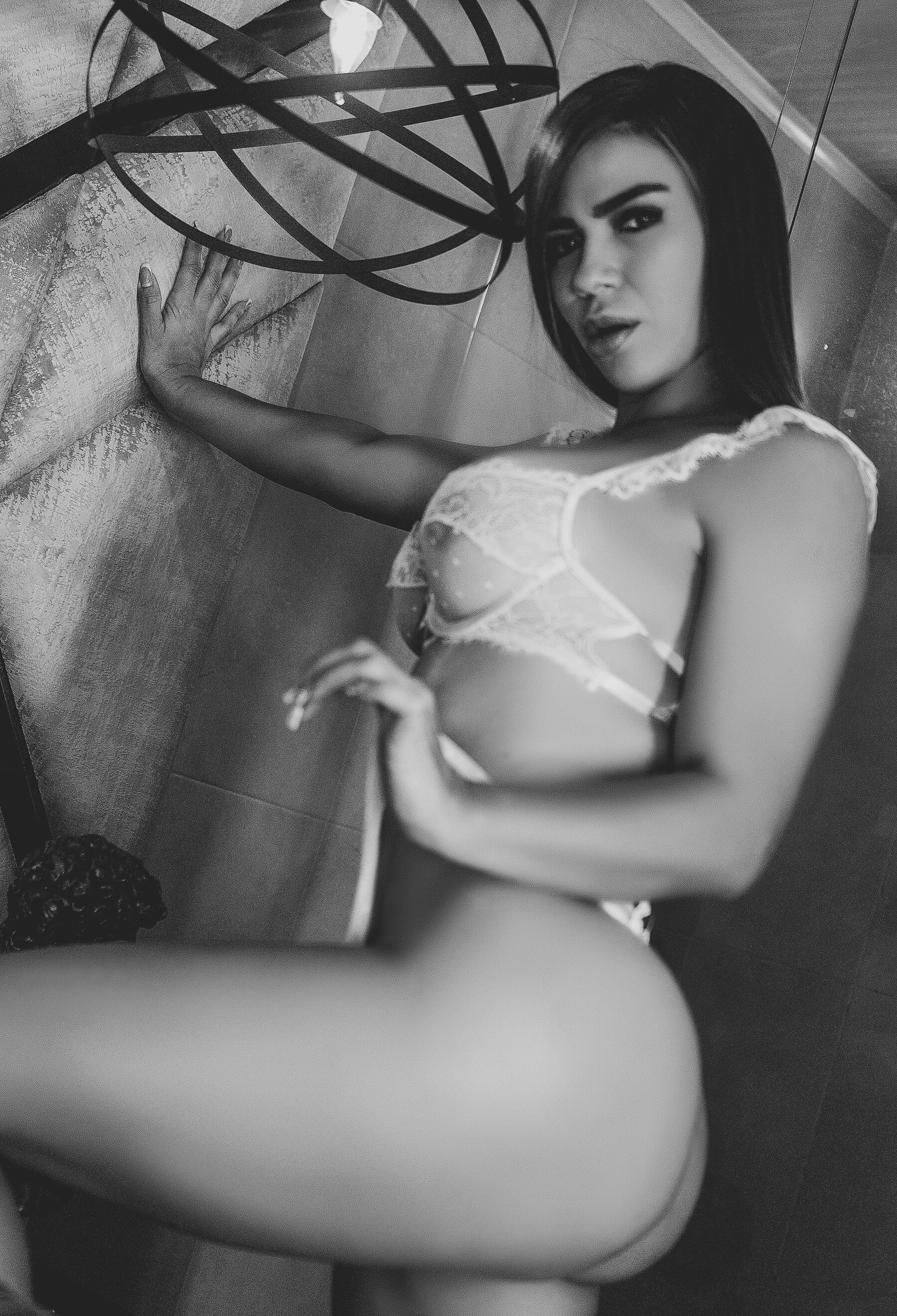 XXX Porn Photo of Nude Arianna_Jones1 9
