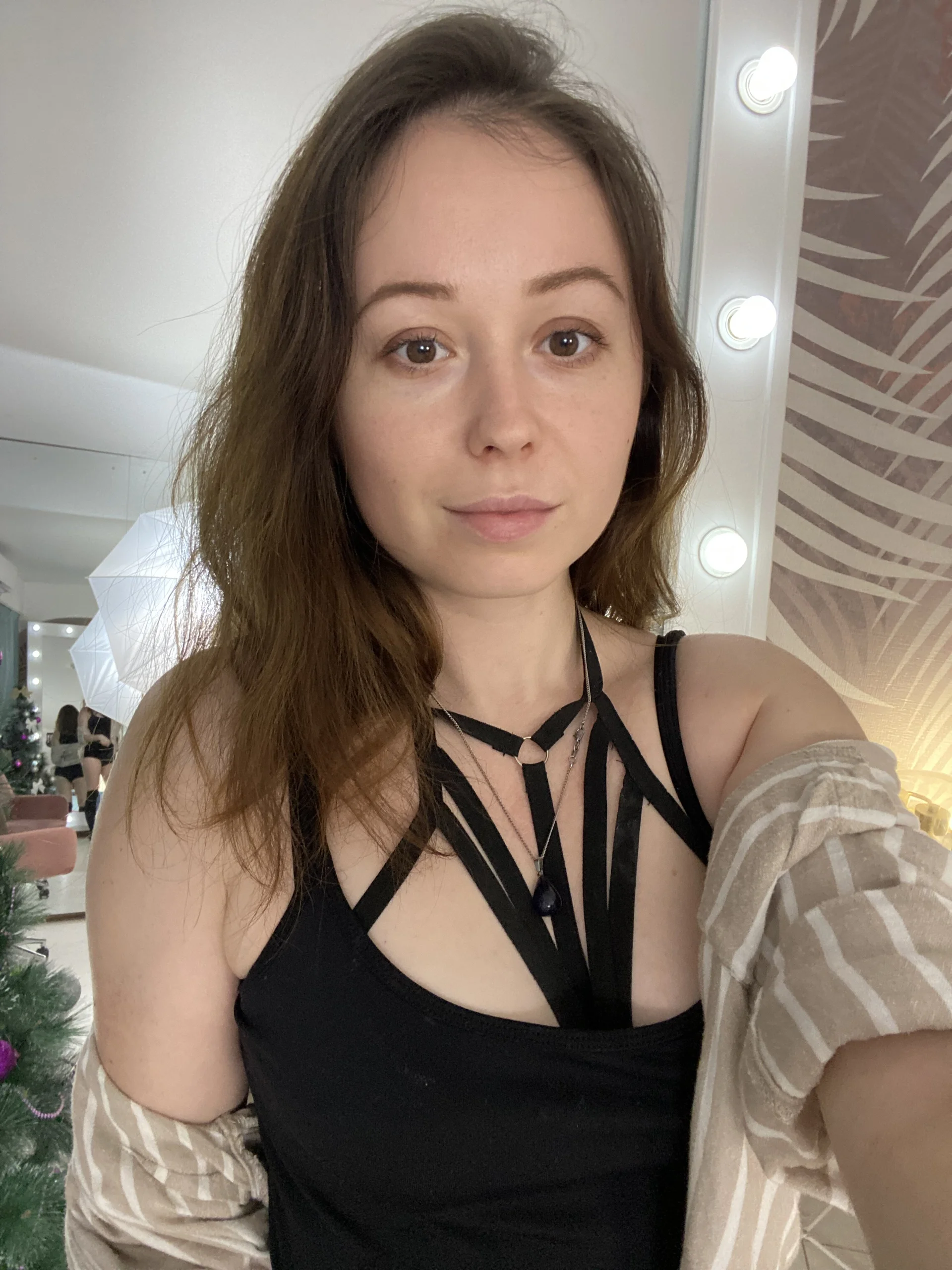 XXX Porn Photo of Nude LovelllyLucy 17