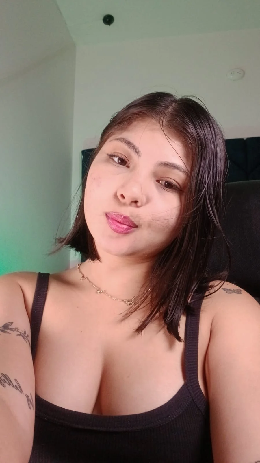 XXX Porn Photo of Nude abby_roux 12