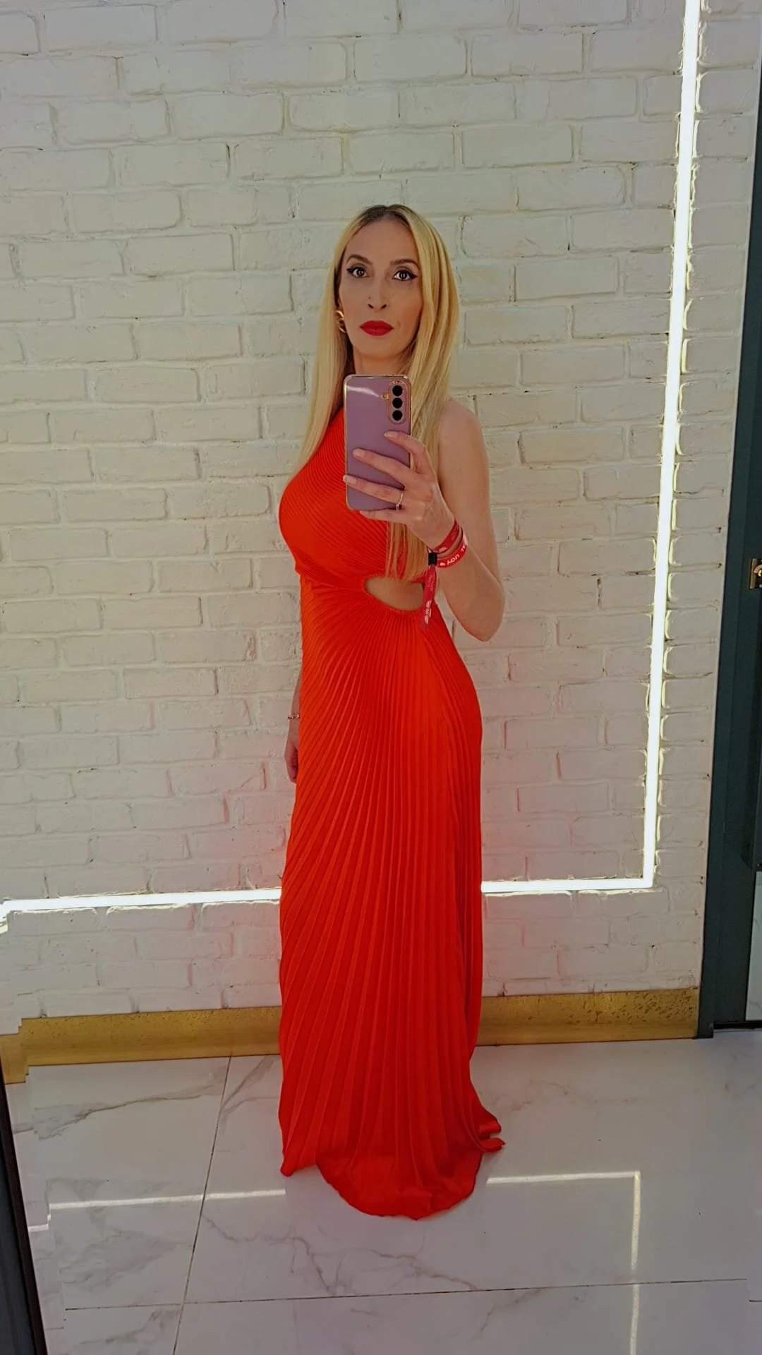 XXX Porn Photo of Nude AlexaBarnes 17