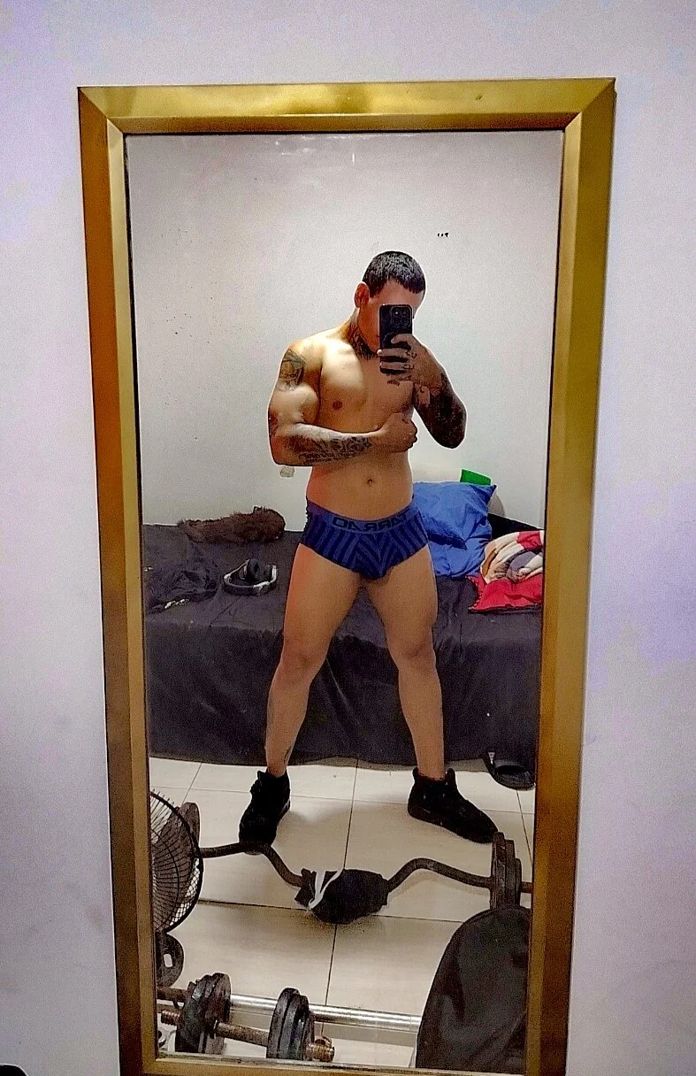 XXX Porn Photo of Nude BadLiam_ 20