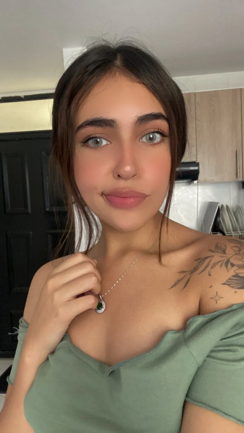 XXX Porn Photo of Nude DaphneUwu 409