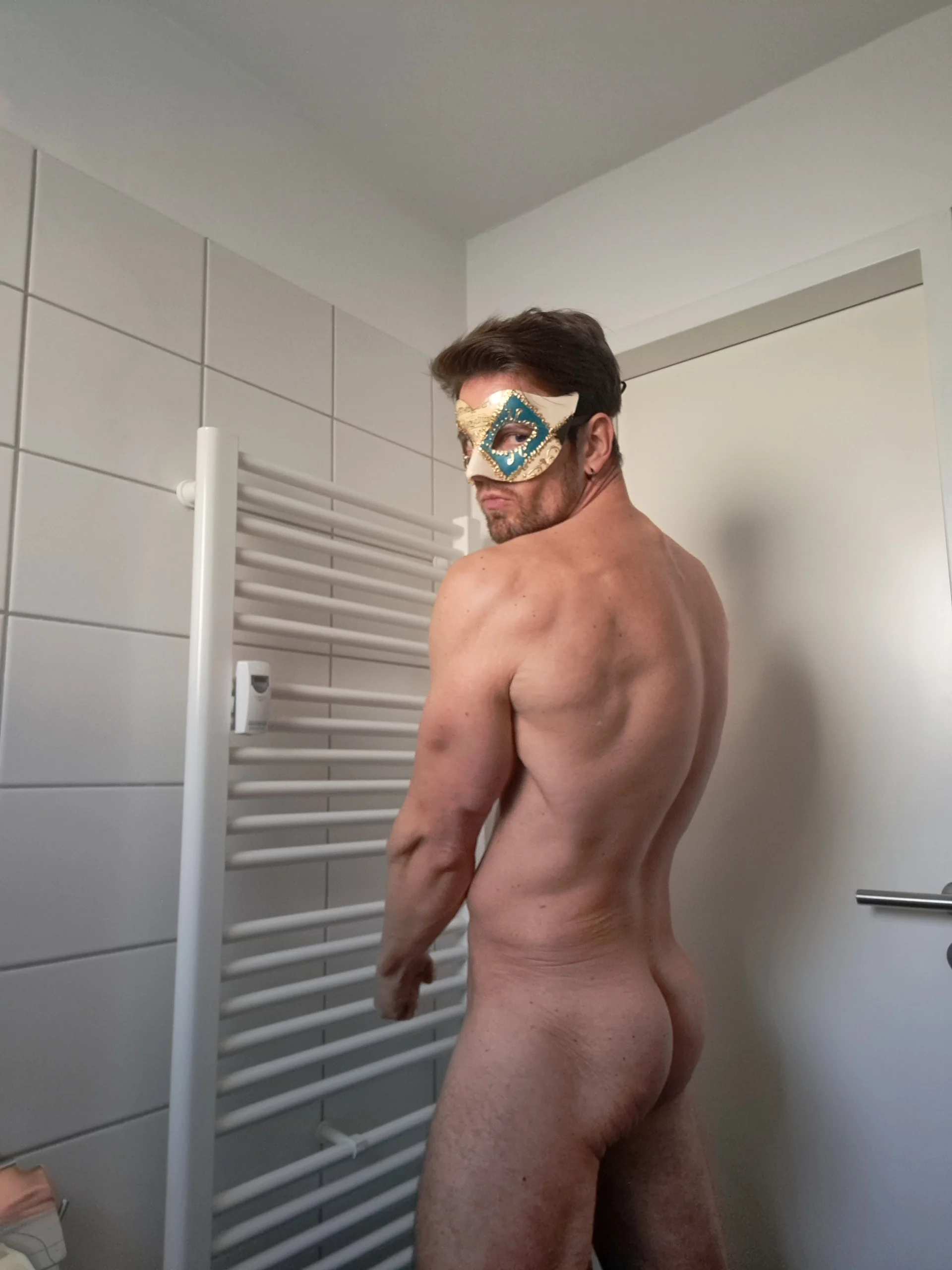 XXX Porn Photo of Nude Mystery_Mark 3