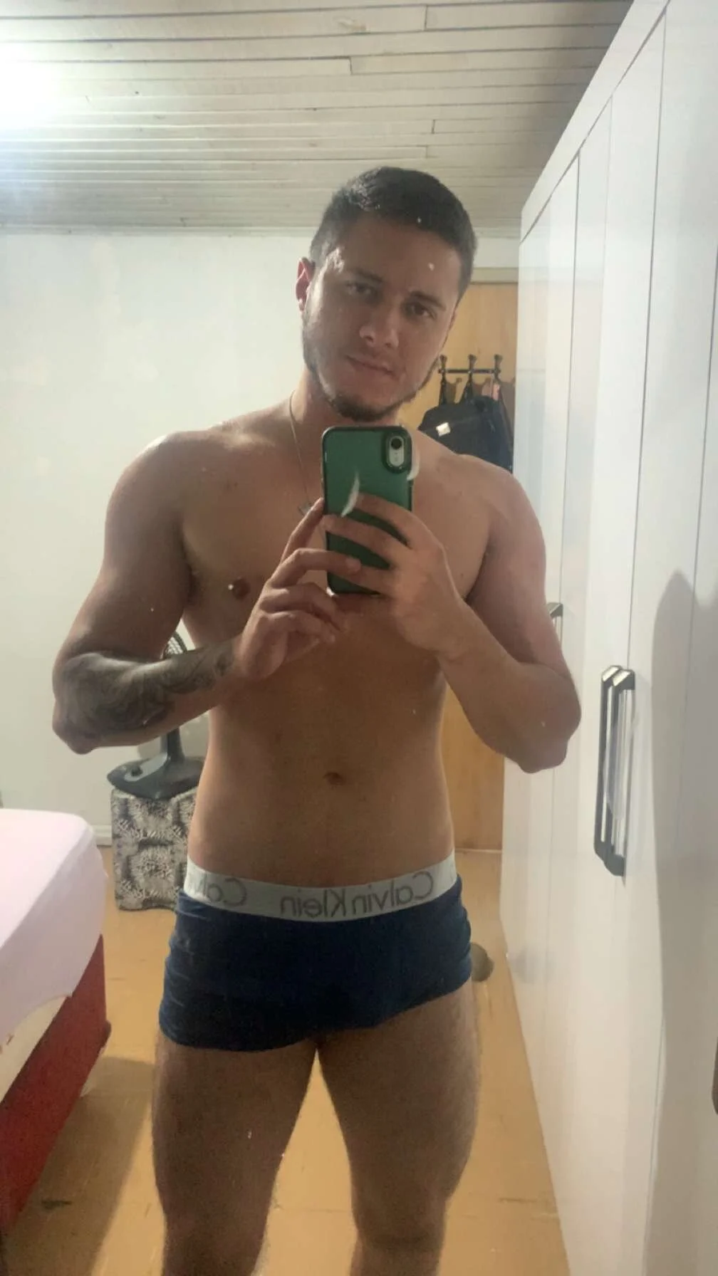 XXX Porn Photo of Nude jhnn_ 1