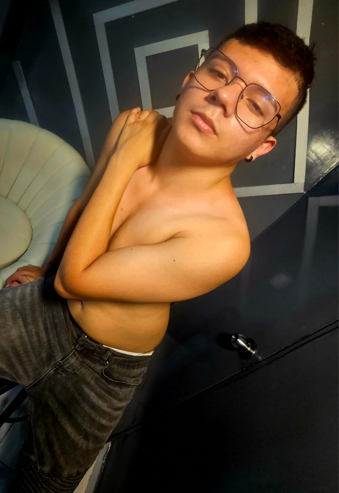 XXX Porn Photo of Nude carlos_vegaa 19