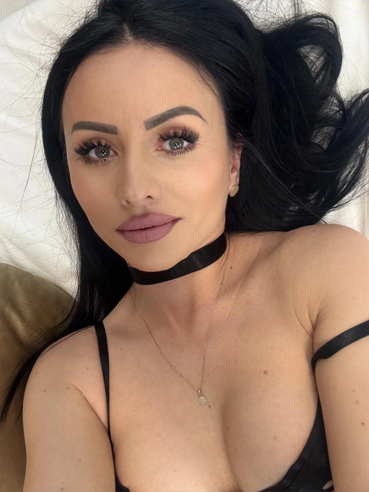 XXX Porn Photo of Nude SuzanneKer1 22