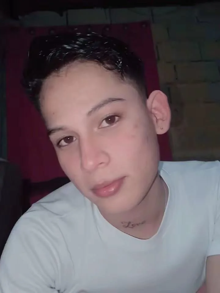 XXX Porn Photo of Nude Brian_hot 2