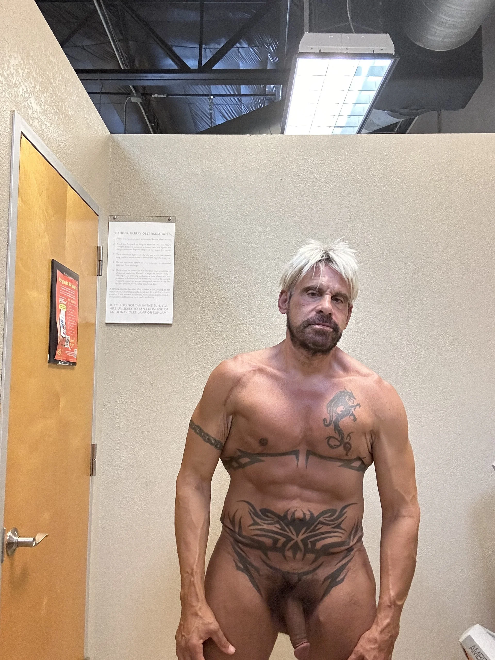 XXX Porn Photo of Nude joeydee1 4
