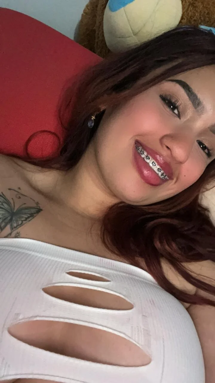XXX Porn Photo of Nude naomirouse_ 2