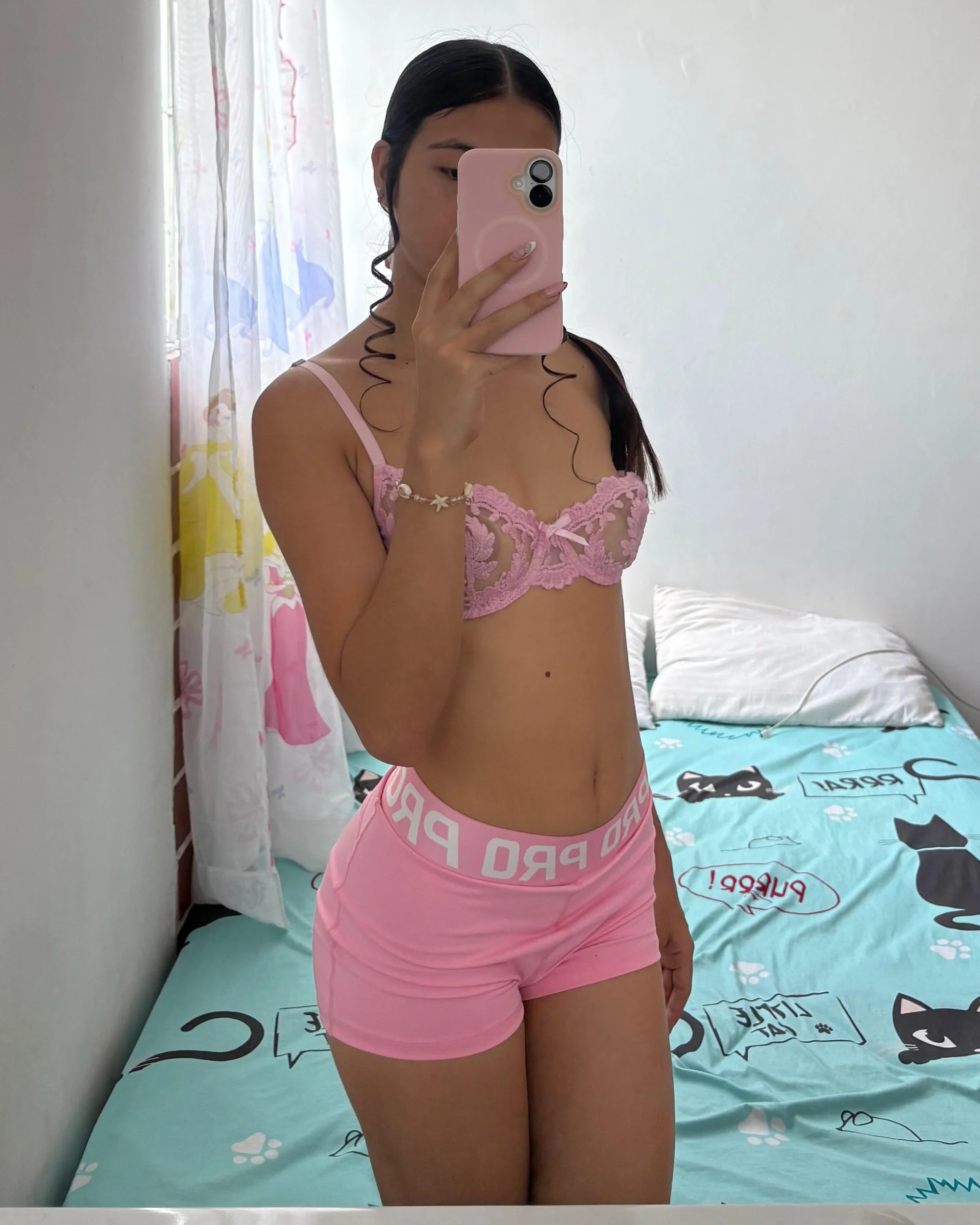 XXX Porn Photo of Nude sara_heed 3