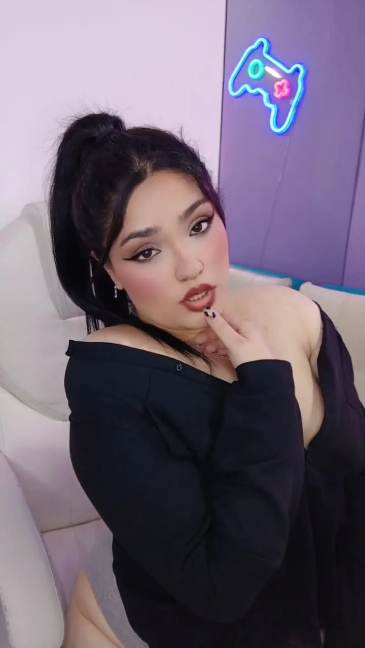 XXX Porn Photo of Nude Camiila_Osorio 215