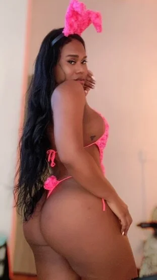 XXX Porn Photo of Nude Ashleyroberst 33