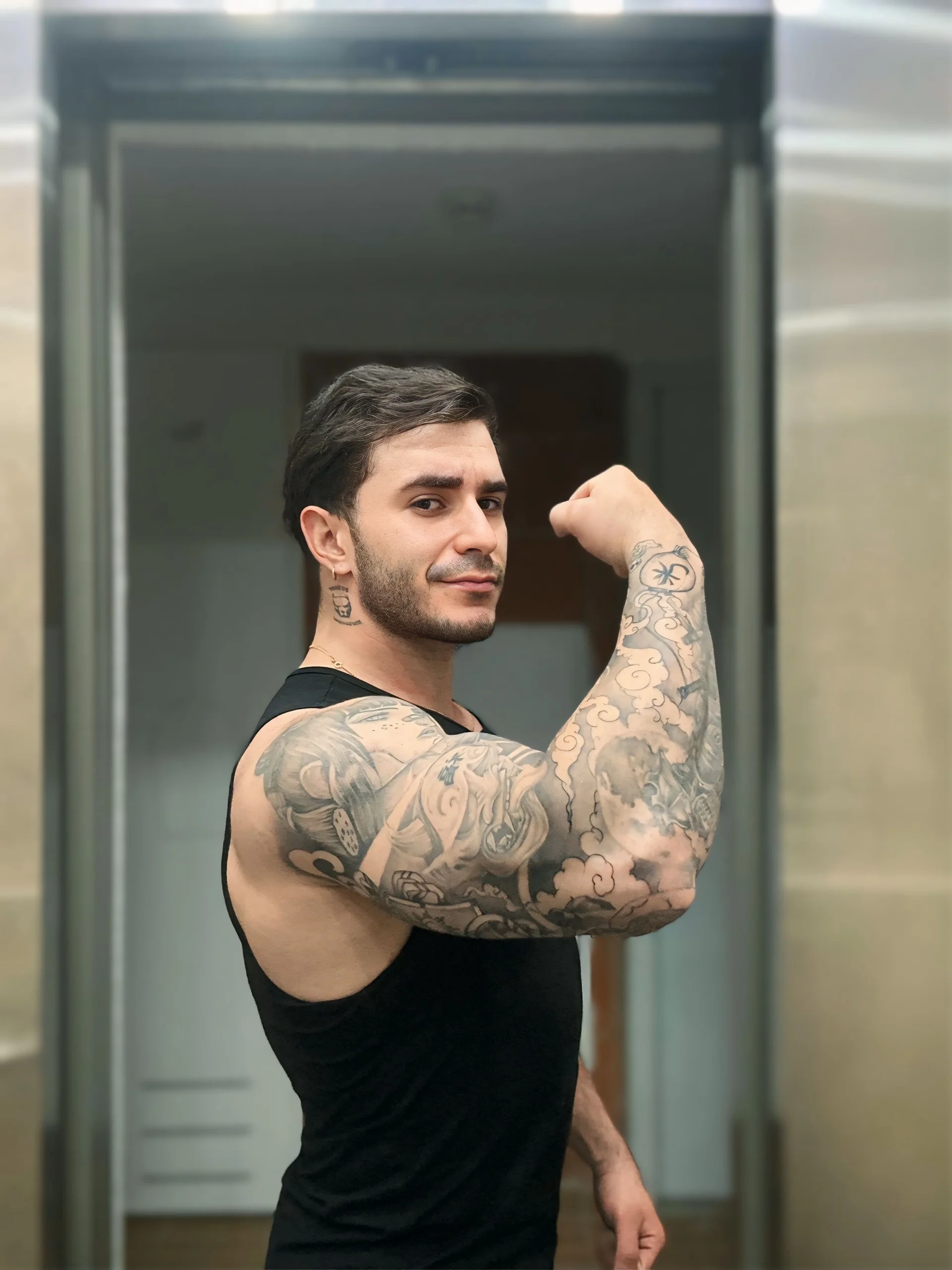 XXX Porn Photo of Nude bigass_fordaddy 1