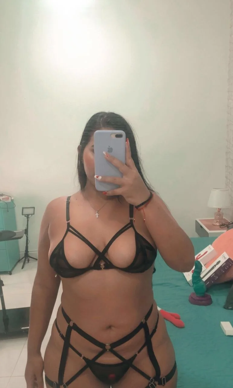 XXX Porn Photo of Nude mia_hank 43