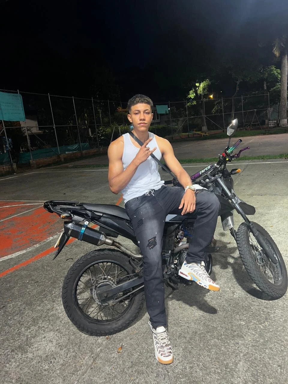 XXX Porn Photo of Nude RickyEbony 13