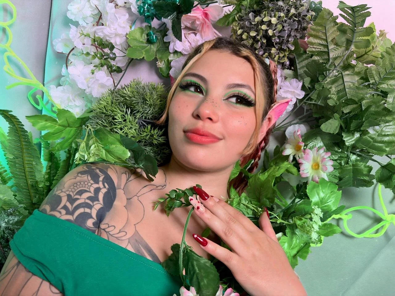 XXX Porn Photo of Nude Raven_Blue_ 72