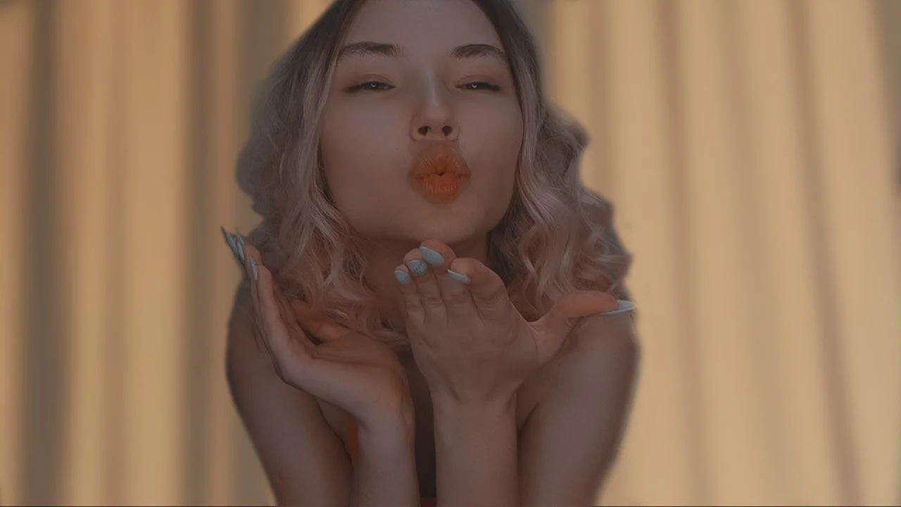 XXX Porn Photo of Nude _kikiclark__ 13