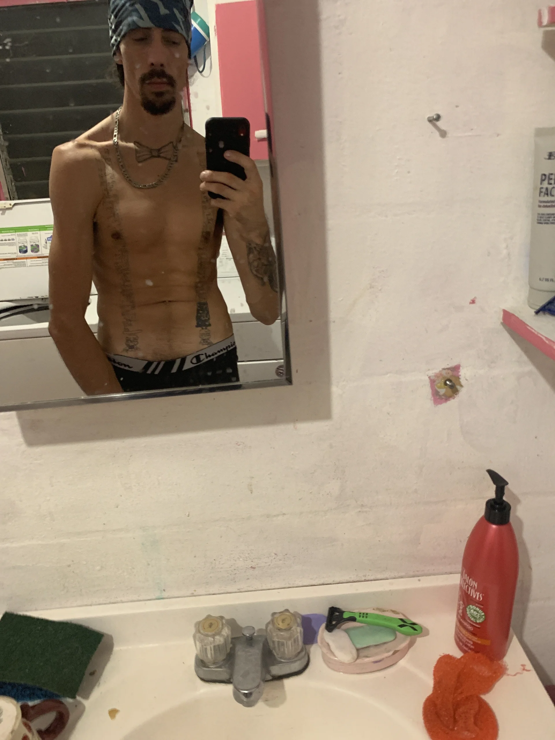 XXX Porn Photo of Nude mikeylong 2