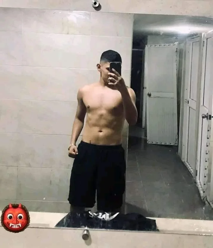 XXX Porn Photo of Nude Sean_Paul 3