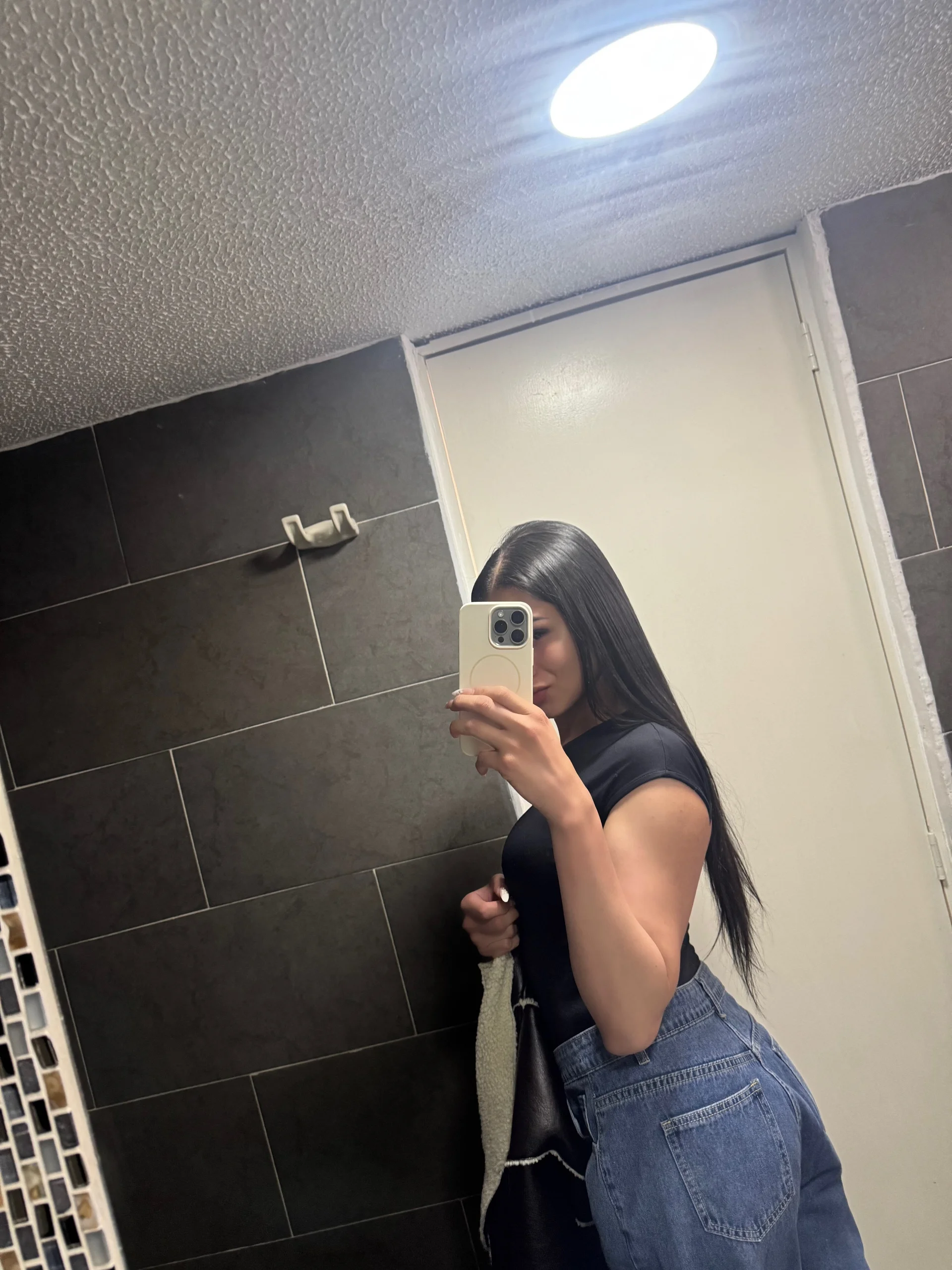 XXX Porn Photo of Nude alee_lenoxx 117