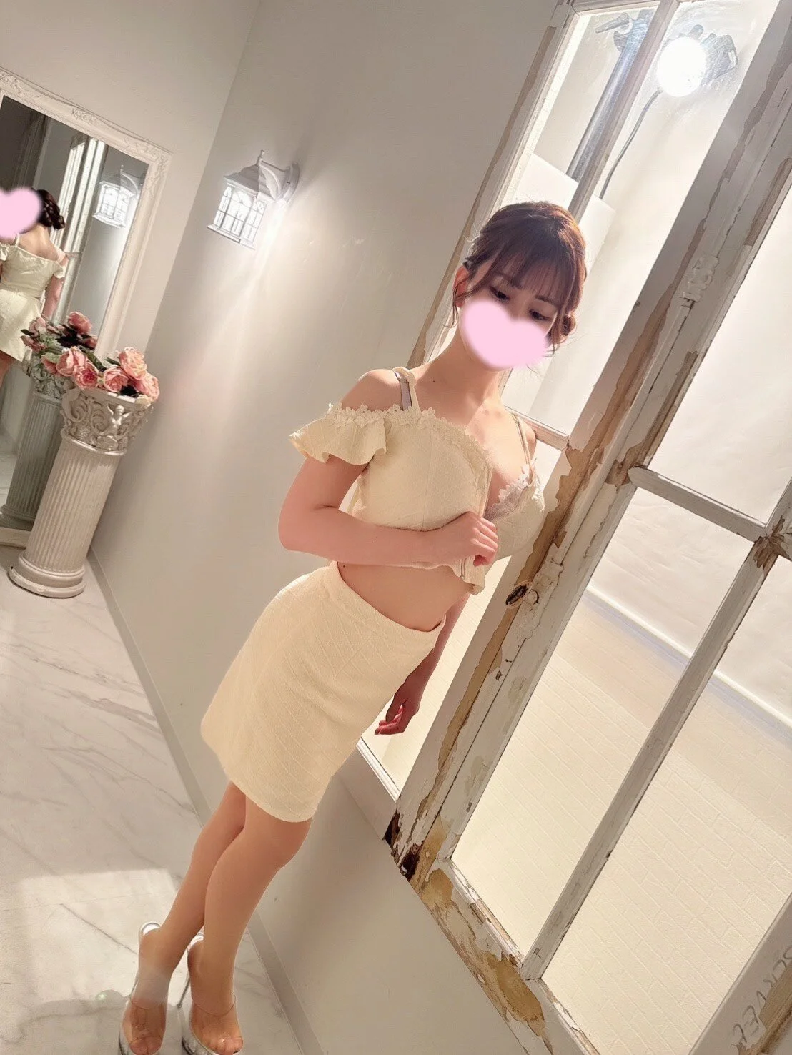 XXX Porn Photo of Nude kira_kira_xxx 4