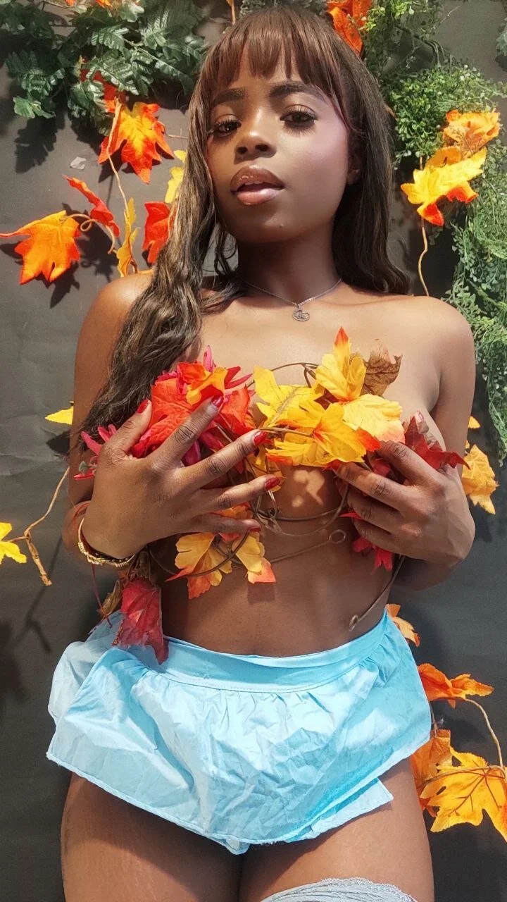 XXX Porn Photo of Nude LindaBird 99