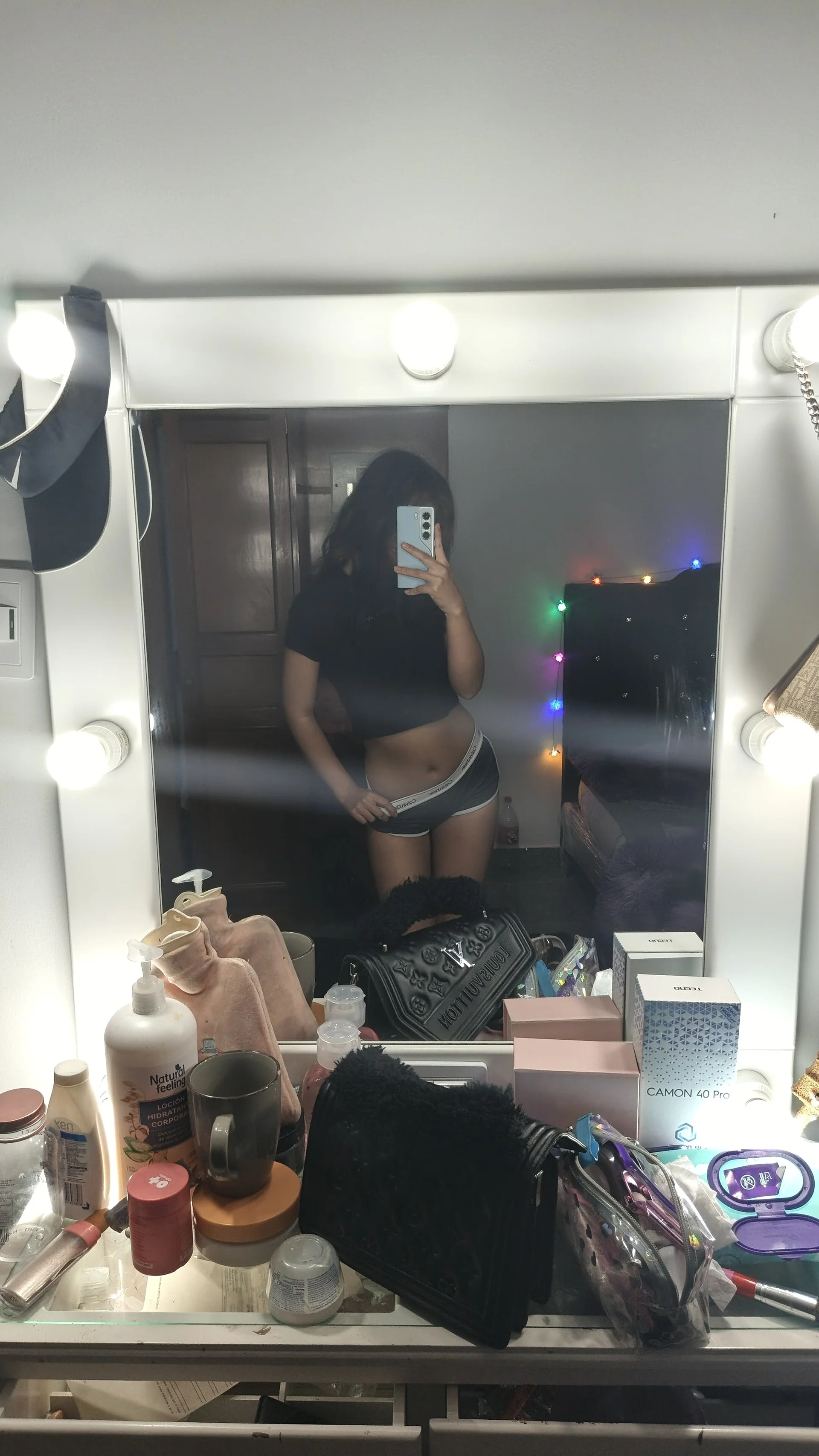 XXX Porn Photo of Nude Minami_Nakamura 2