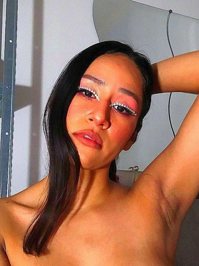XXX Porn Photo of Nude kittenpurrr 13