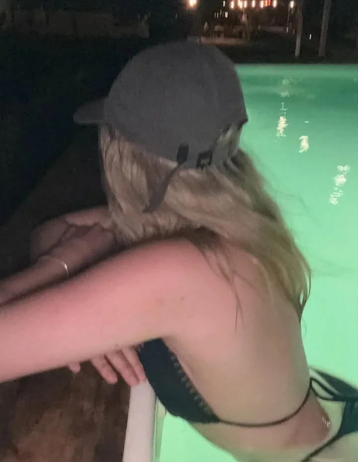 XXX Porn Photo of Nude MindyDollSquirt 12