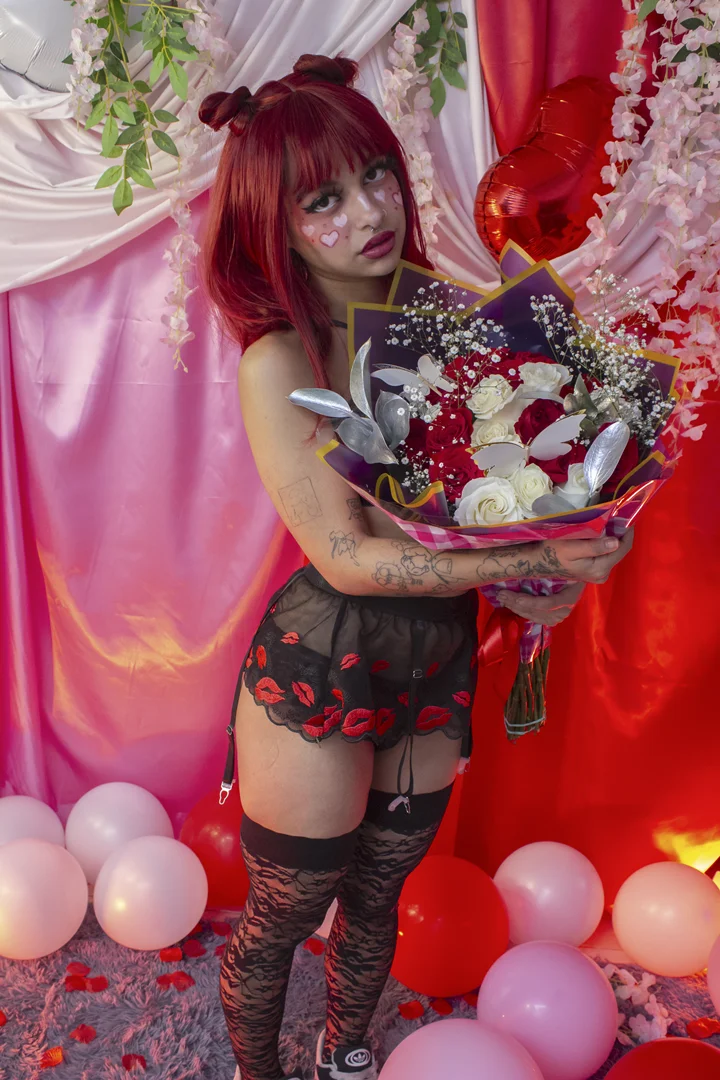 XXX Porn Photo of Nude larah_uwu 170