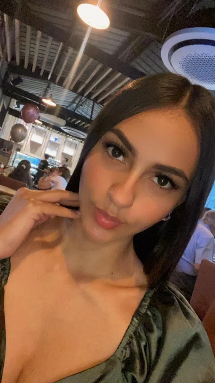 XXX Porn Photo of Nude miluwatson 9
