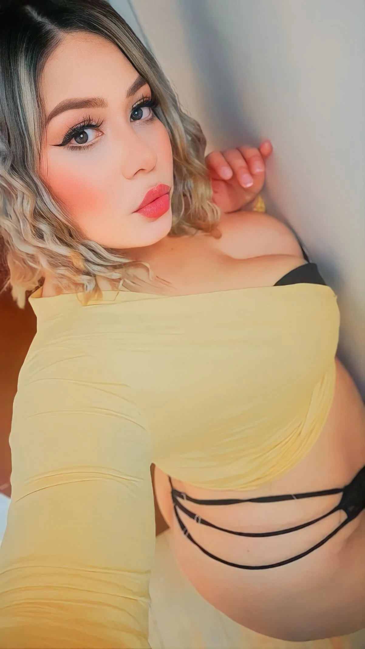 XXX Porn Photo of Nude isabella_horney_ 32
