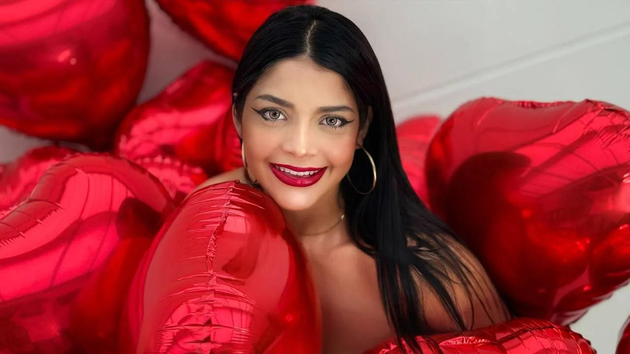 XXX Porn Photo of Nude ArieliciousXXX 34