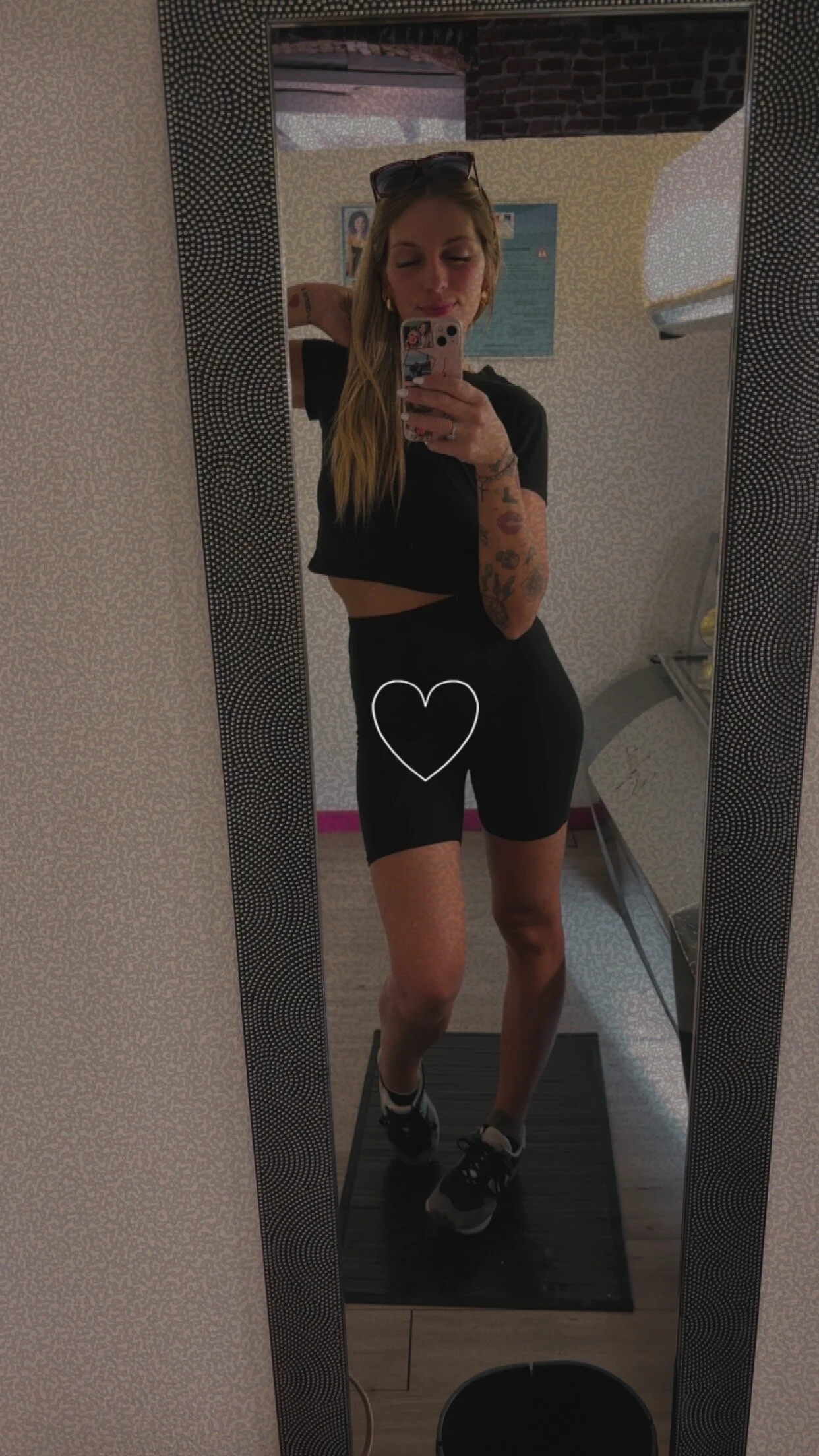XXX Porn Photo of Nude Ly_die 32