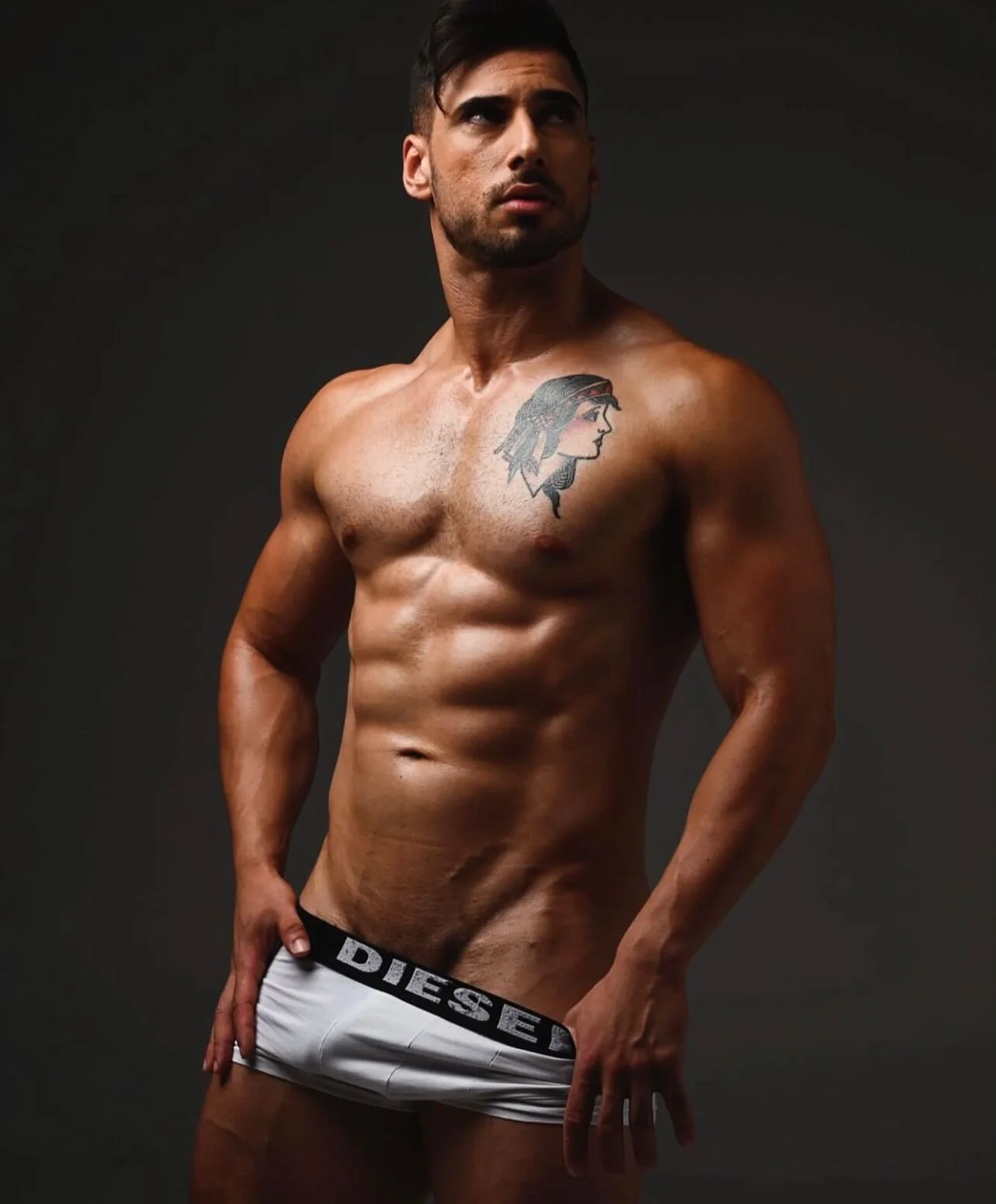 XXX Porn Photo of Nude carvandy 12