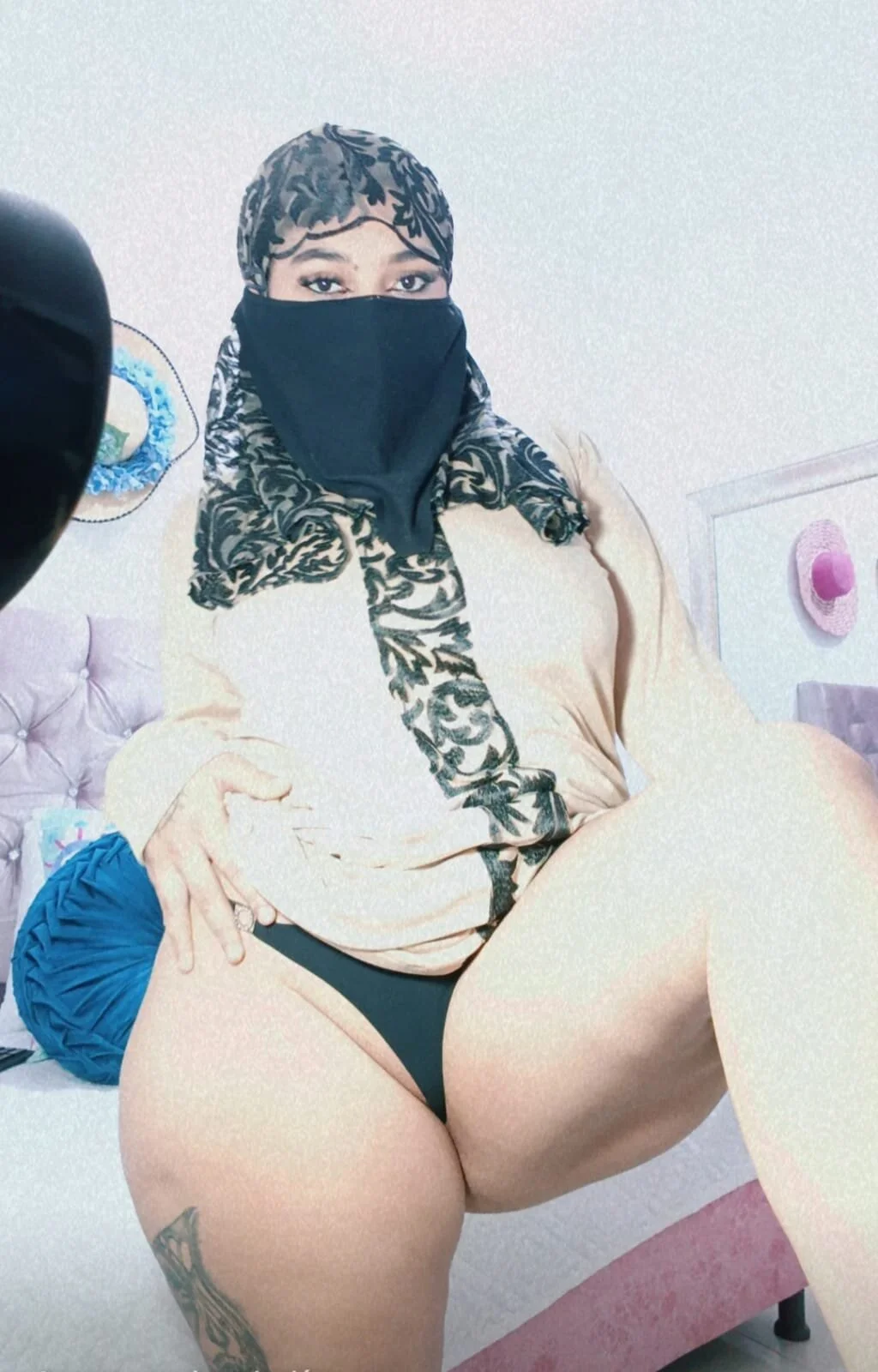 XXX Porn Photo of Nude Inaya_Khalifa 28