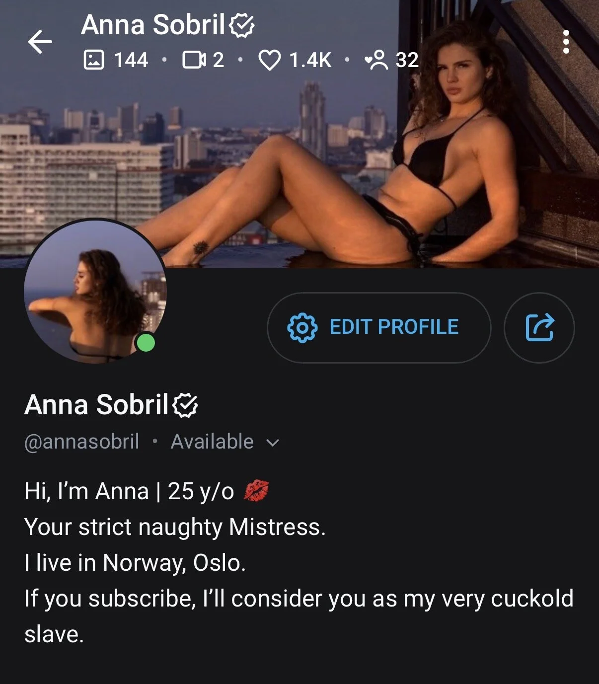 XXX Porn Photo of Nude sweetdomina 1