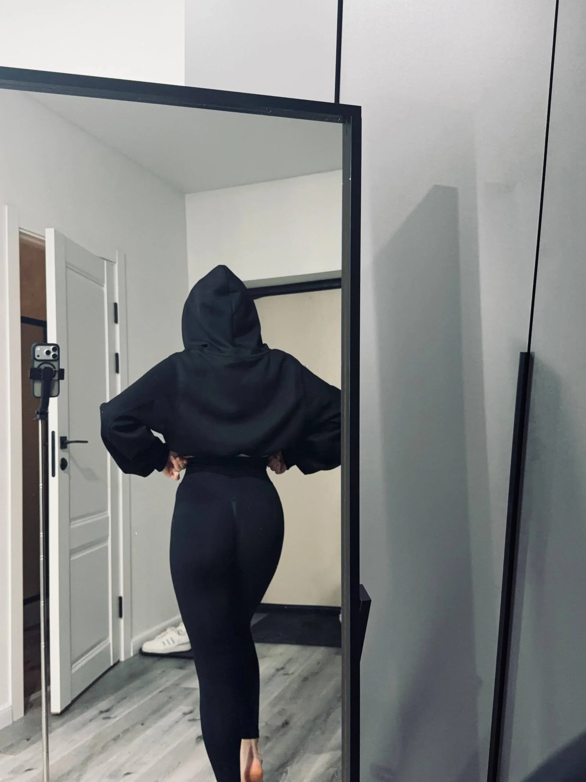 XXX Porn Photo of Nude GenevieMilosch 1