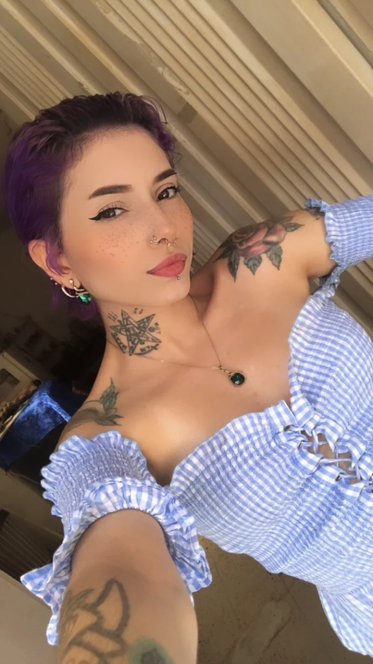 XXX Porn Photo of Nude LiliJones_ 22