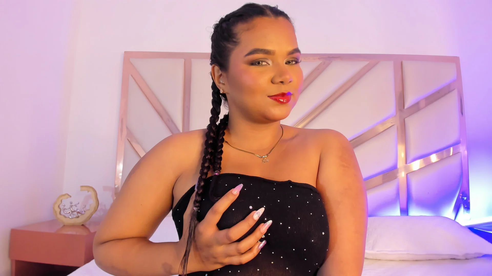 XXX Porn Photo of Nude Carolina_Evanss 105