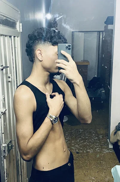 XXX Porn Photo of Nude boyswantingplay 44