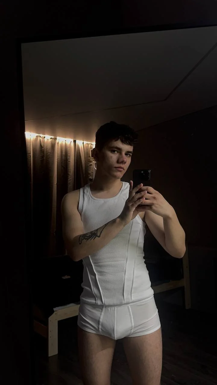 XXX Porn Photo of Nude MaxWoolf 12