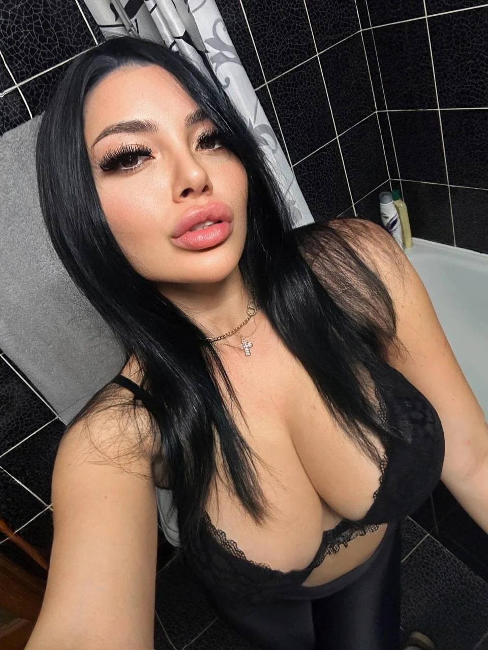 XXX Porn Photo of Nude MyaSplash 10