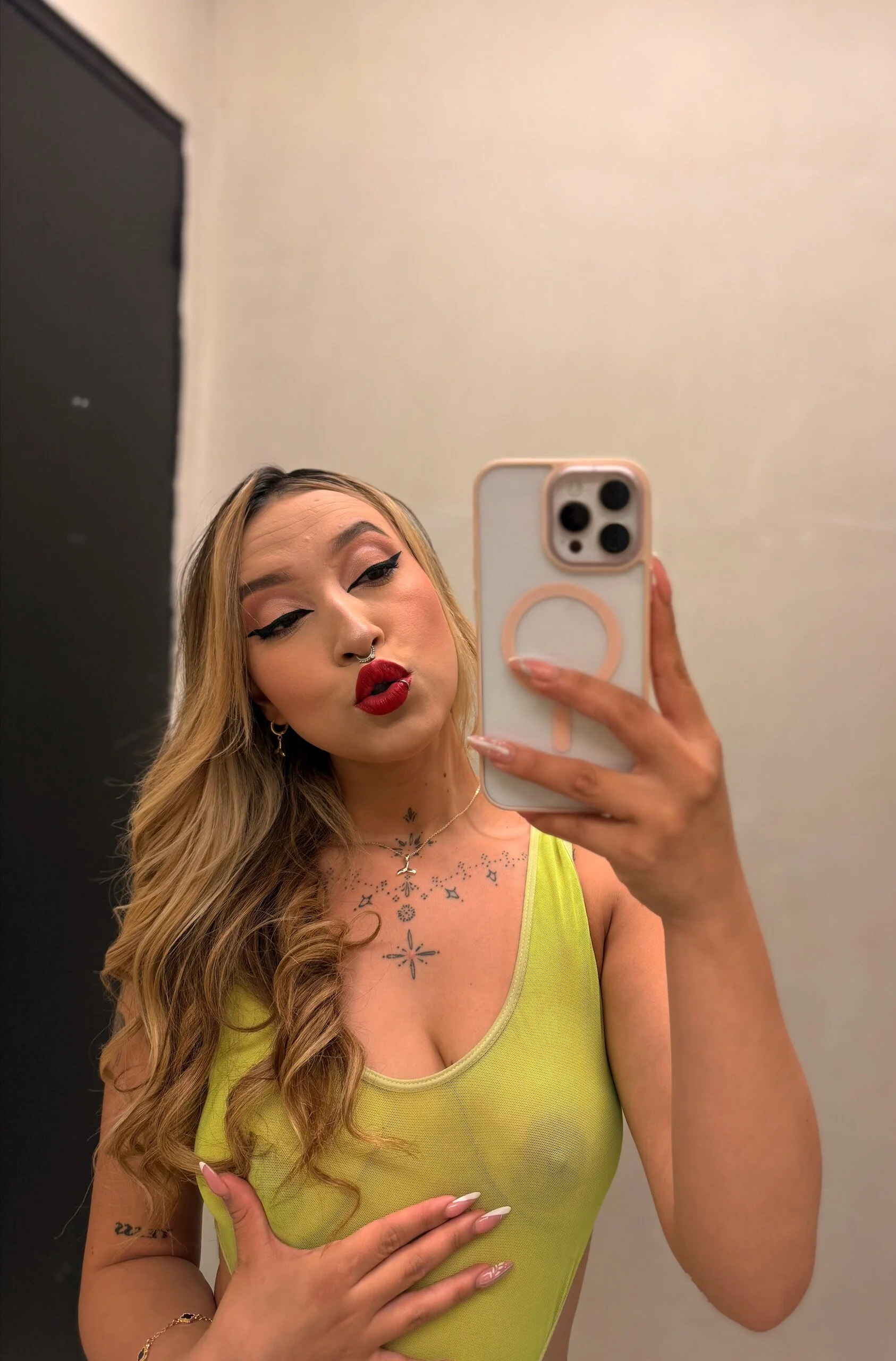 XXX Porn Photo of Nude MollyCruz 132
