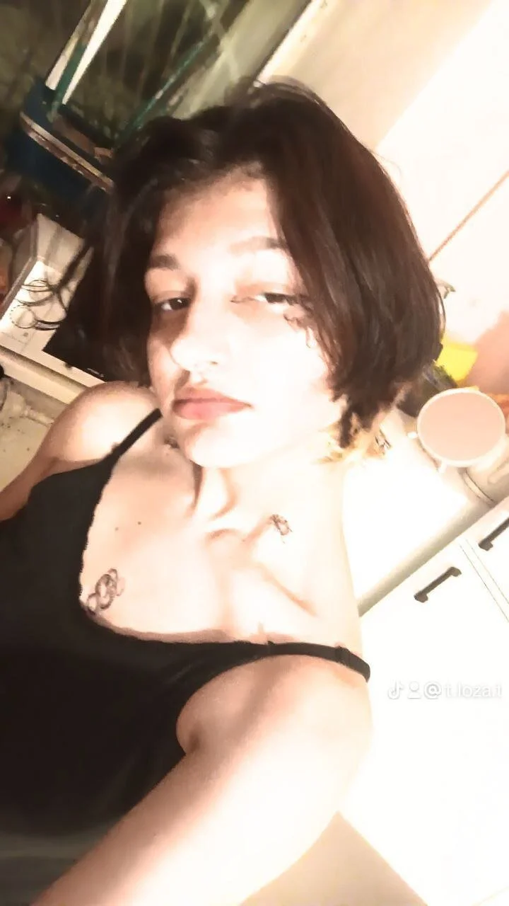 XXX Porn Photo of Nude A_Skyy 4