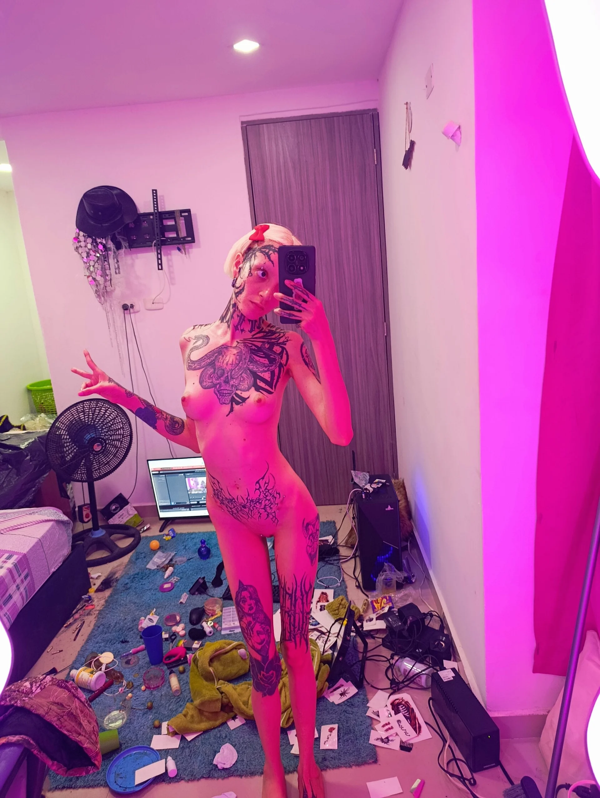 XXX Porn Photo of Nude barbara_anal_squirt_ 816